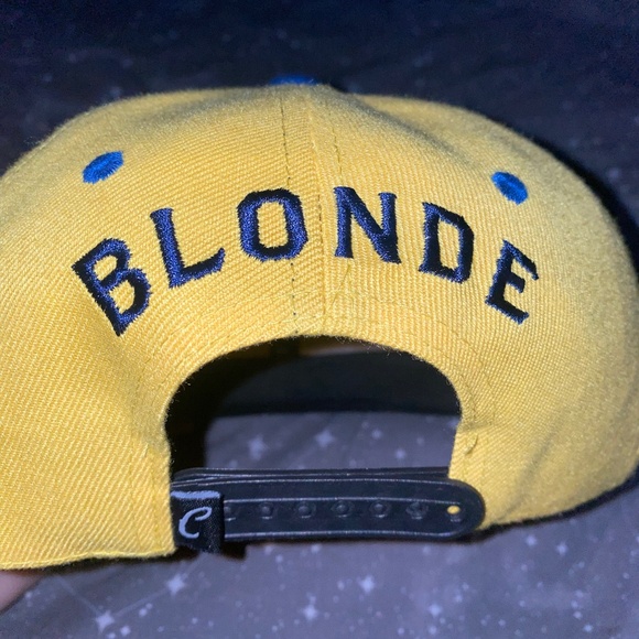 Cariboo Blonde Hat - Picture 2 of 3